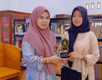Juara 2 Lomba Video Mengulas Buku