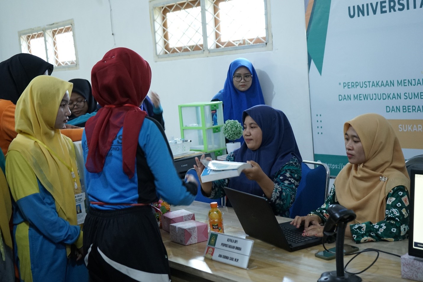 Simulasi Peminjaman Koleksi